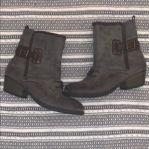 Quipid Vintage style bootie
